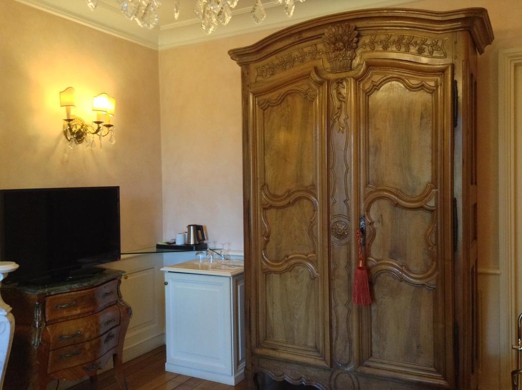 Hostellerie Les Frenes أفينيون المظهر الخارجي الصورة
